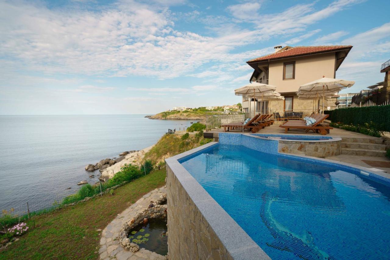 Dolphin Bay Boutique Complex Sozopol Hotel Exterior foto