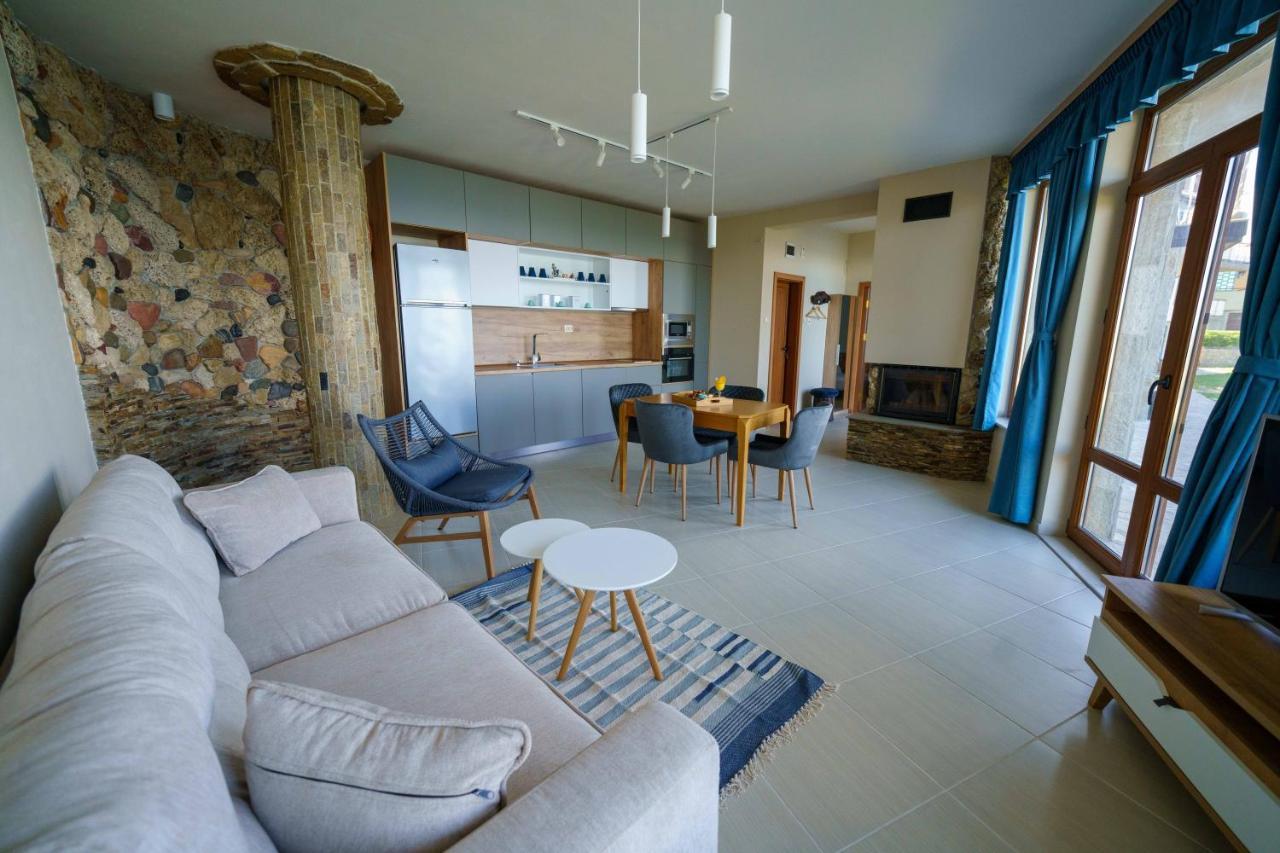 Dolphin Bay Boutique Complex Sozopol Hotel Exterior foto