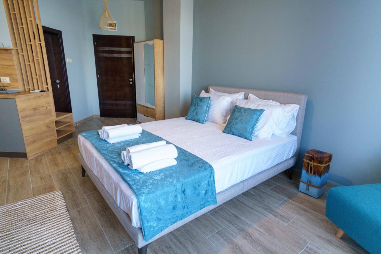 Dolphin Bay Boutique Complex Sozopol Hotel Exterior foto
