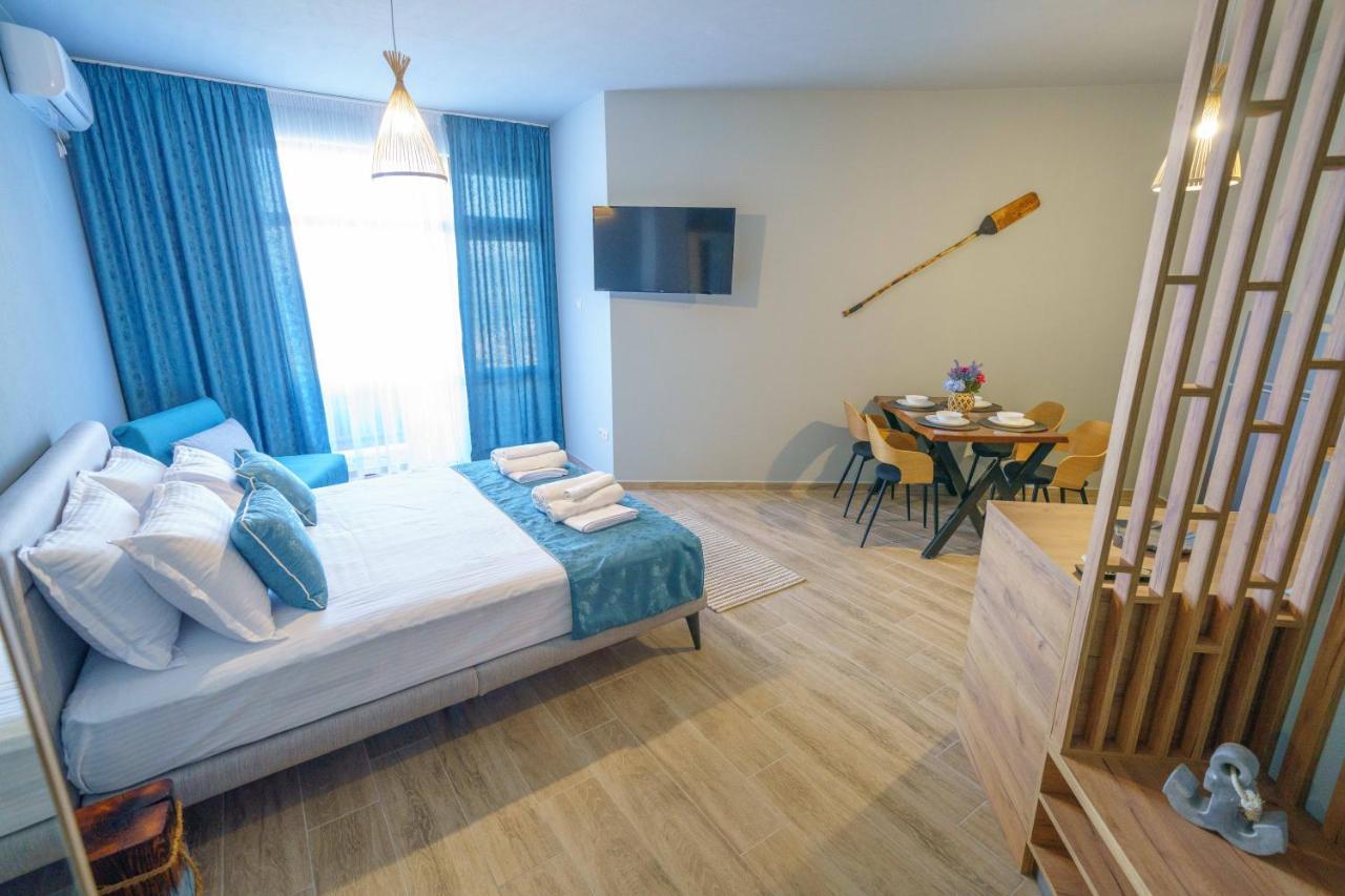 Dolphin Bay Boutique Complex Sozopol Hotel Exterior foto