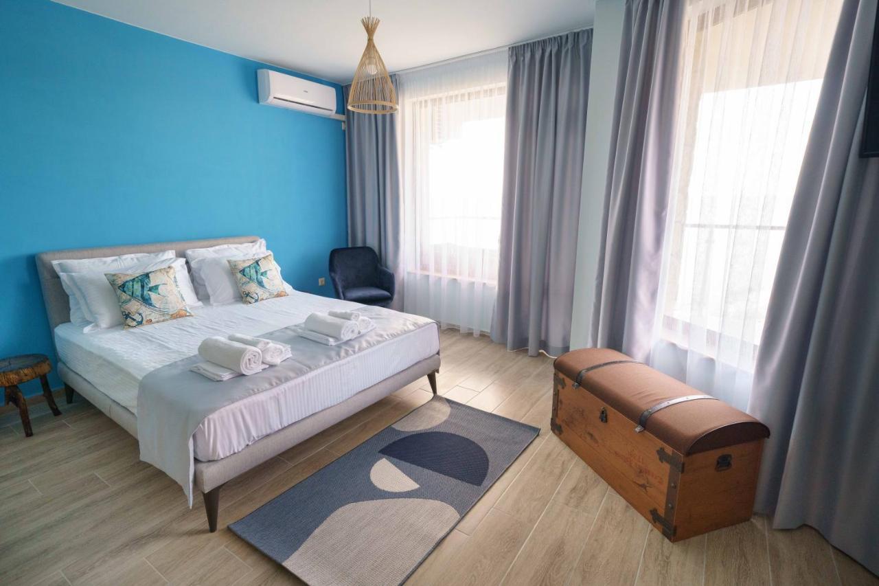 Dolphin Bay Boutique Complex Sozopol Hotel Exterior foto