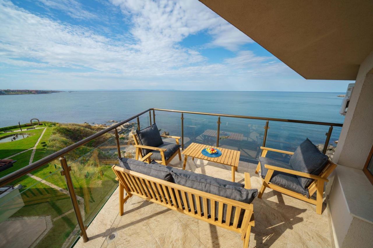 Dolphin Bay Boutique Complex Sozopol Hotel Exterior foto
